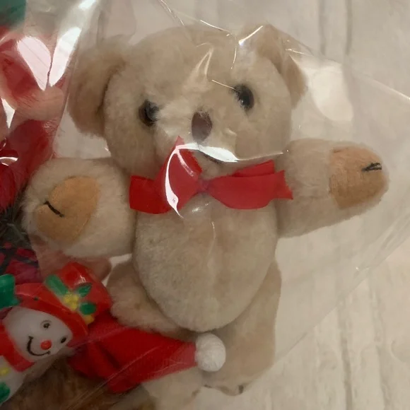 Christmas Elf/Bear/candle clips Ornament decor❗️I’m listing many lil bundles❗️ - Picture 12 of 17